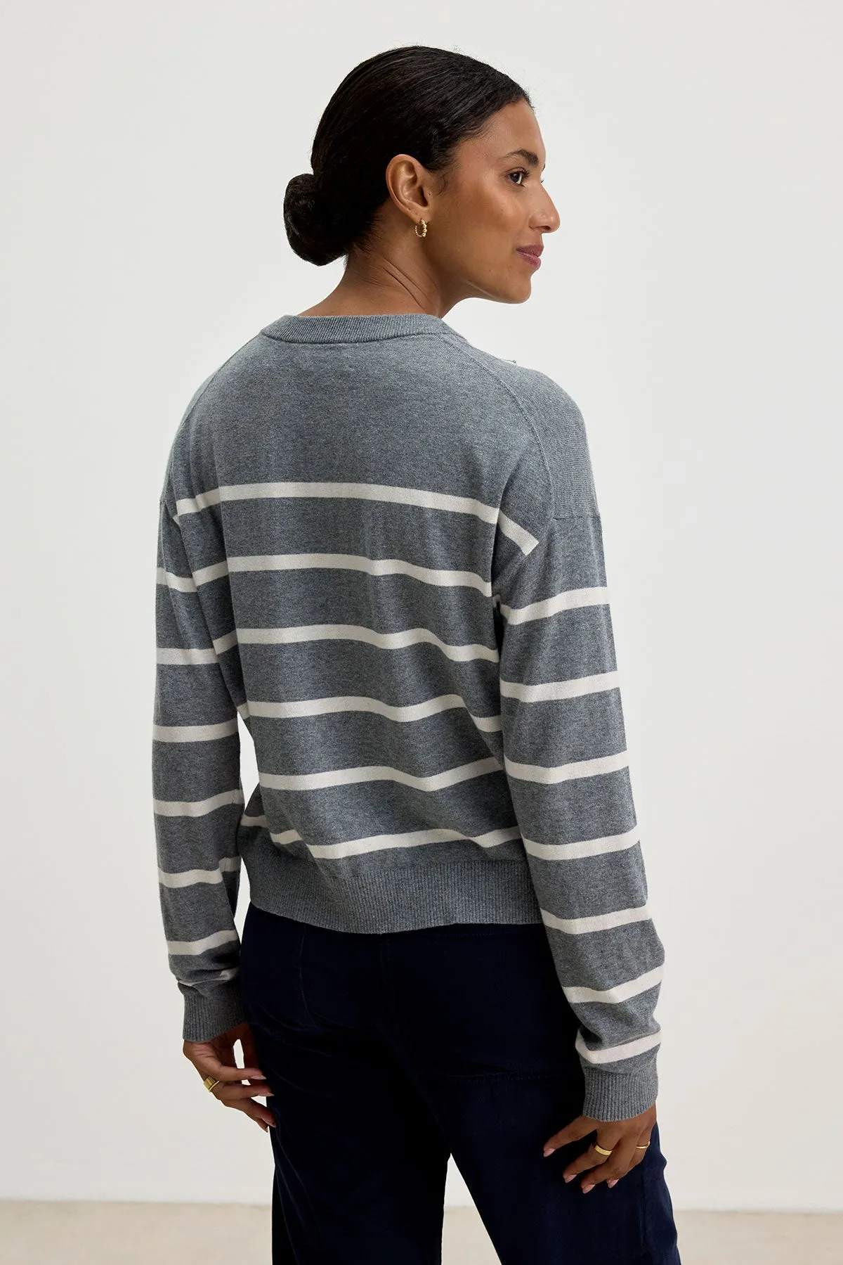 ALISTER SWEATER