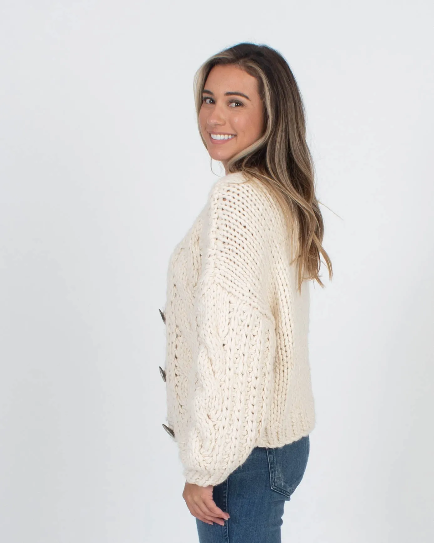 Chunky Knit Cropped Cardigan